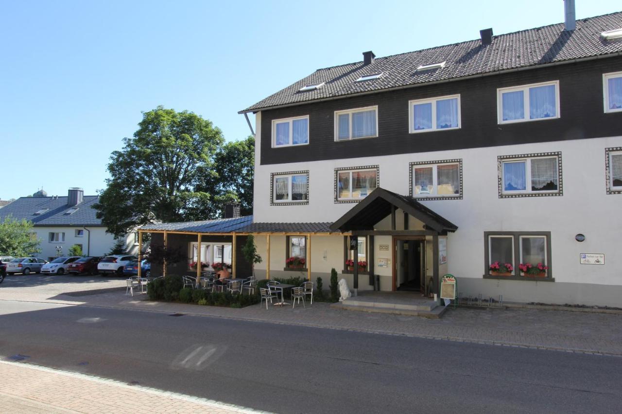 Hotel Lowen By Mastiff Sankt Märgen Dış mekan fotoğraf